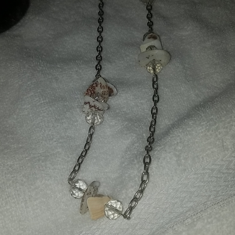 Shell necklace set - Picture 2 of 2